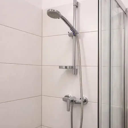 Apartament Donau Hauptplatz Haven, 2 Mins To The River Linz